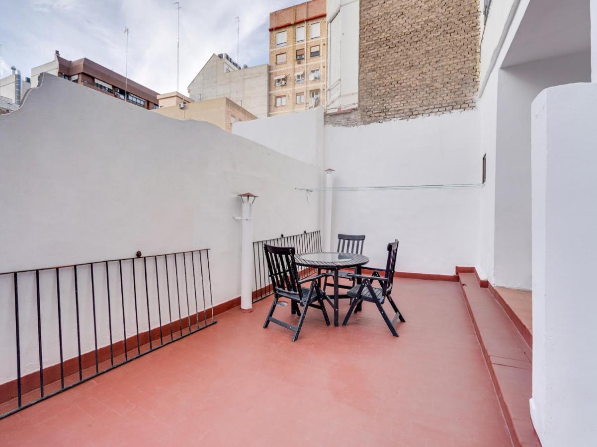 Oyo Ruzafa Guesthouse Valencia Exterior photo