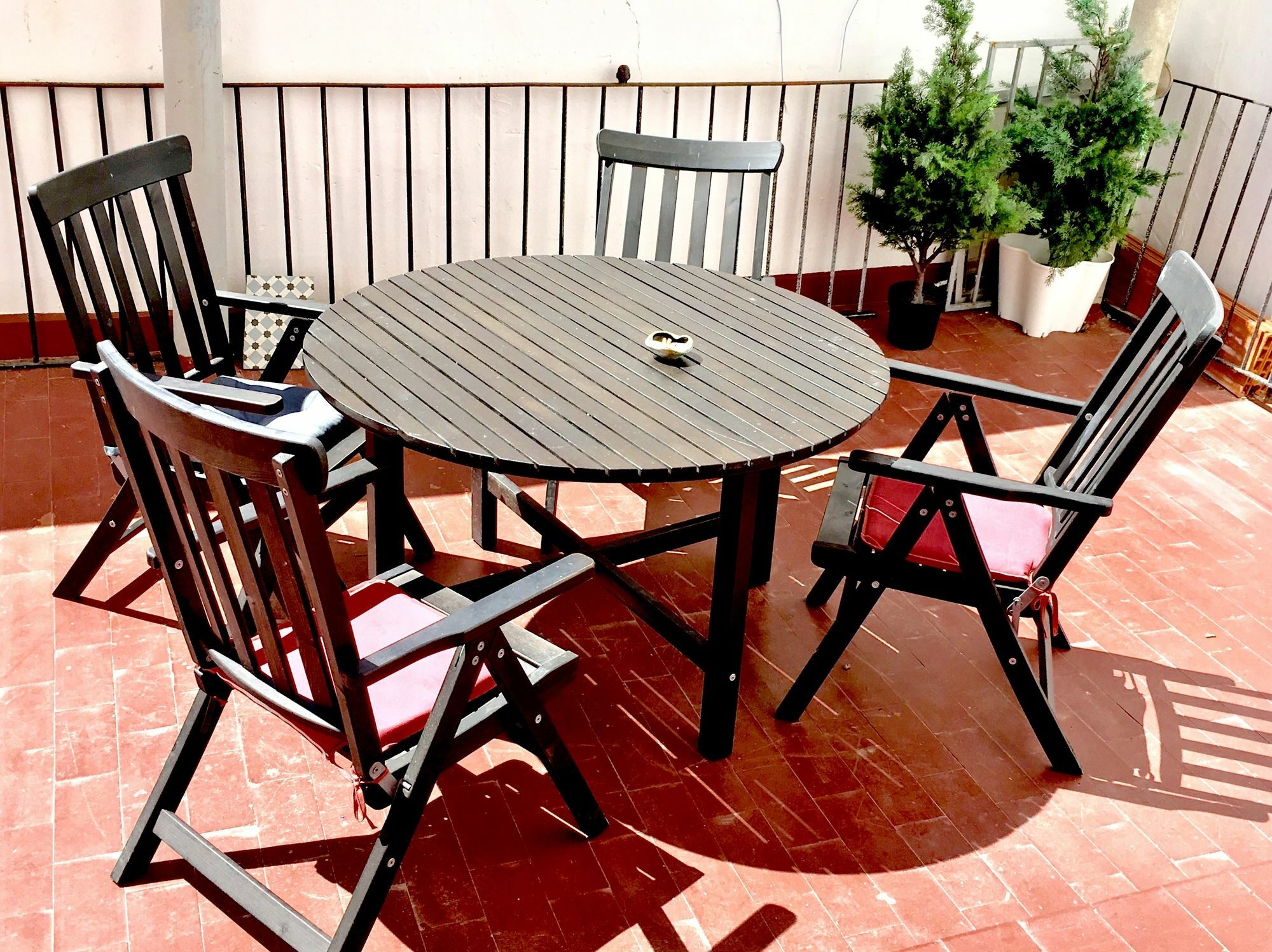 Oyo Ruzafa Guesthouse Valencia Exterior photo